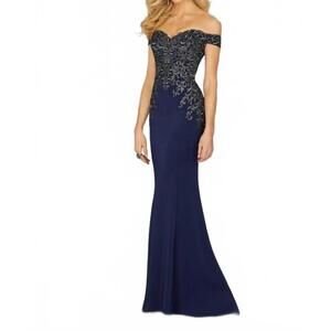NEW MGNY off the shoulder dress in navy
